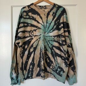 Urban Renewal Vintage Splatter Dye Sweatshirt